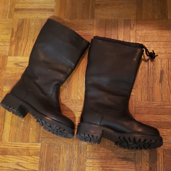 bean boots black